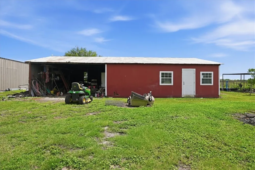 15159 County Road 1876 Odem, TX 78370