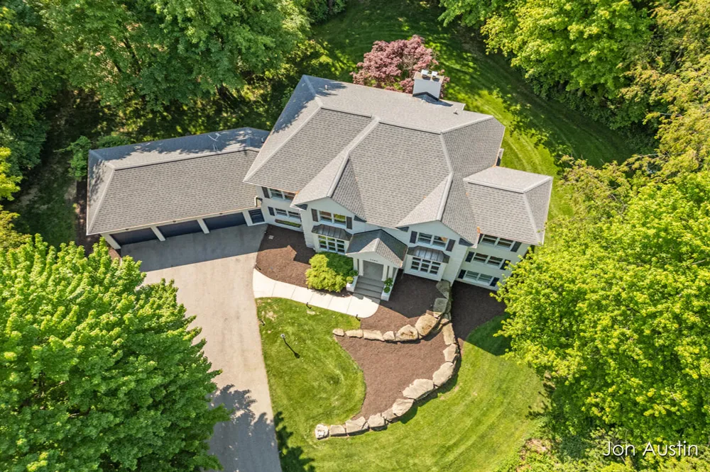 4380 Michigan Street NE Grand Rapids Charter Township, MI 49525