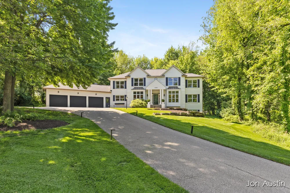 4380 Michigan Street NE Grand Rapids Charter Township, MI 49525