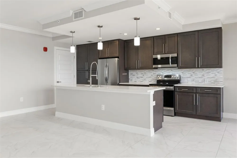 16300 COUNTY ROAD 455 #410 Montverde, FL 34756