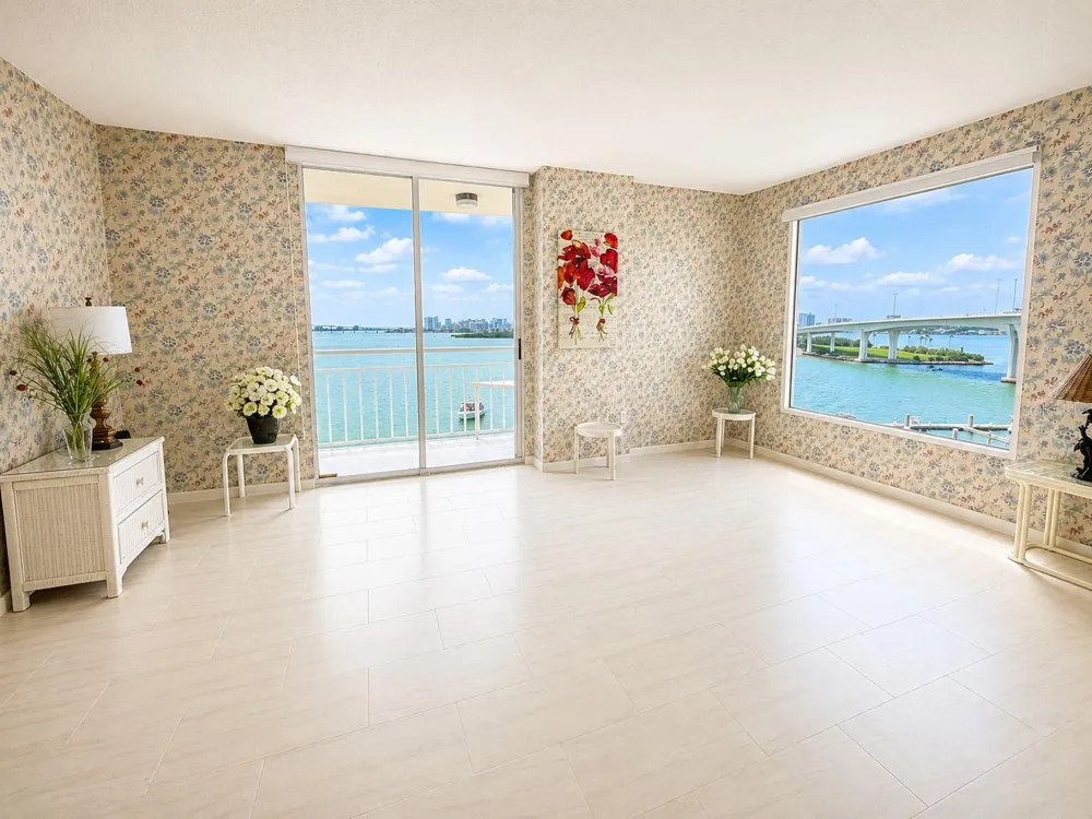 100 PIERCE STREET #808 Clearwater, FL 33756