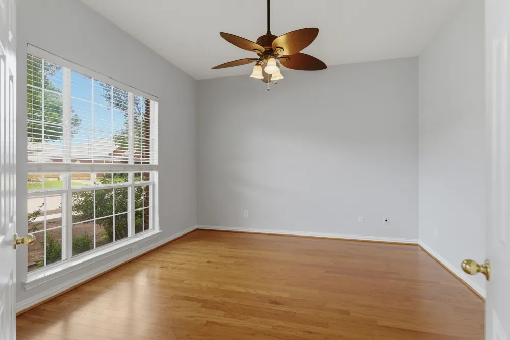 1117 Apache Lake Drive Carrollton, TX 75010