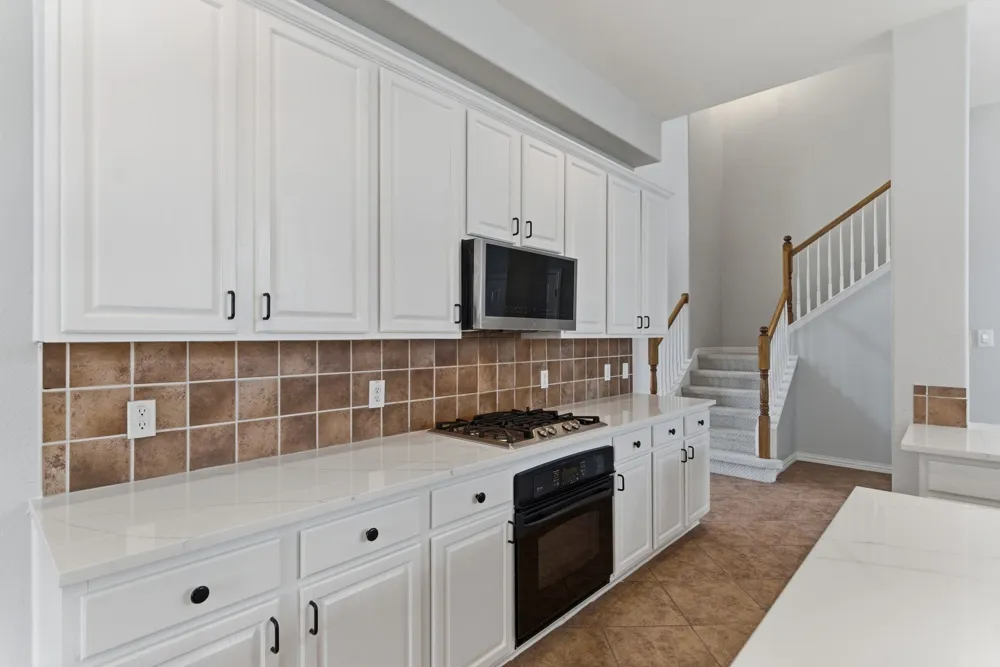 1117 Apache Lake Drive Carrollton, TX 75010