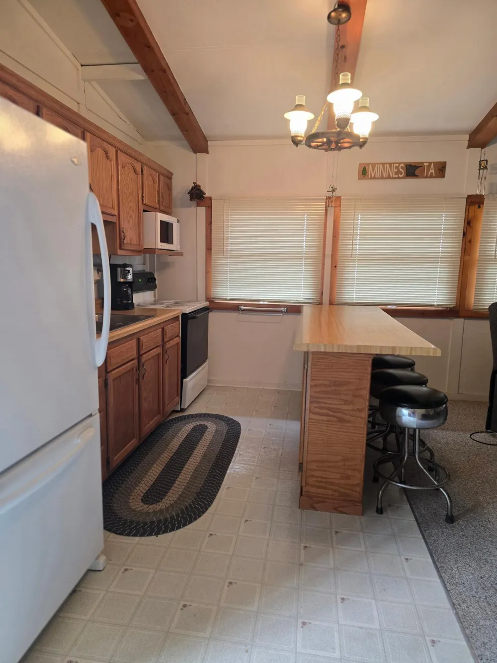 12824 Maple Street SE Mentor, MN 56736