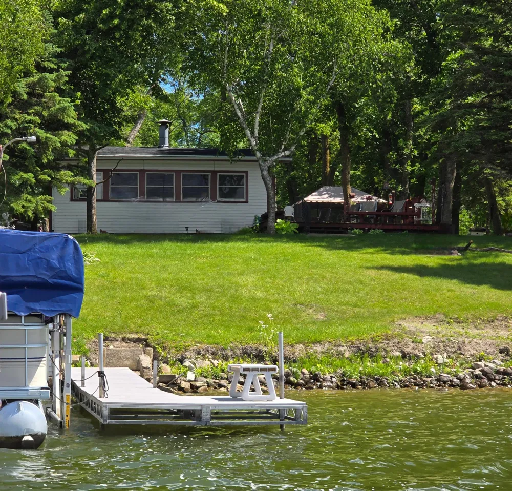 12824 Maple Street SE Mentor, MN 56736