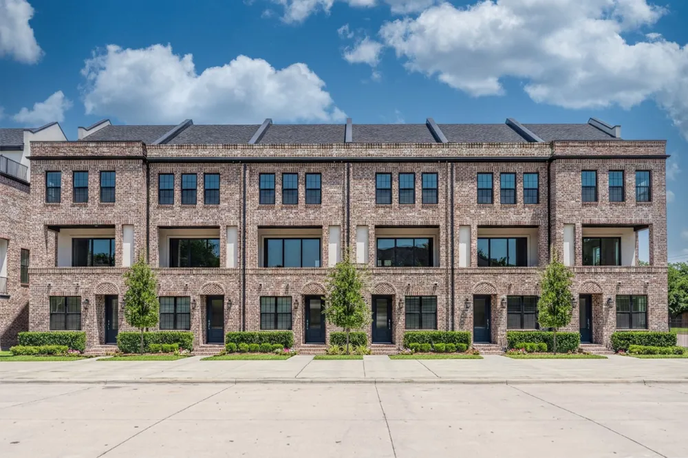 2401 Canton Street #1005 Dallas, TX 75201