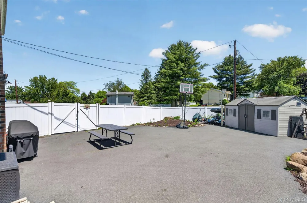 2 Sycamore Lane Goshen, NY 10924