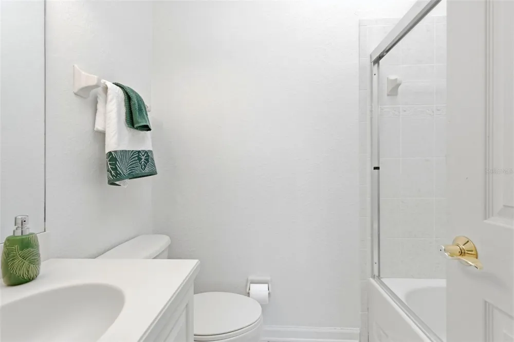 117 BRENT CIRCLE Oldsmar, FL 34677