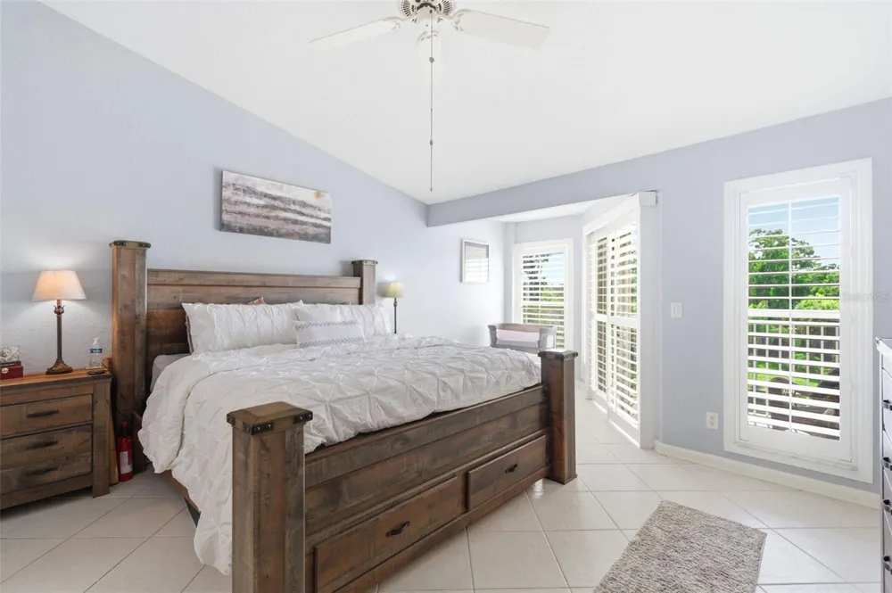 117 BRENT CIRCLE Oldsmar, FL 34677