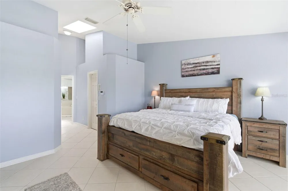 117 BRENT CIRCLE Oldsmar, FL 34677