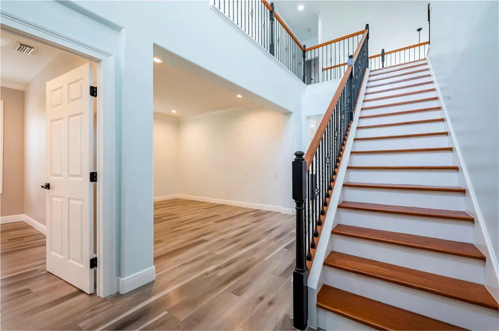 2348 MESSENGER CIRCLE Safety Harbor, FL 34695