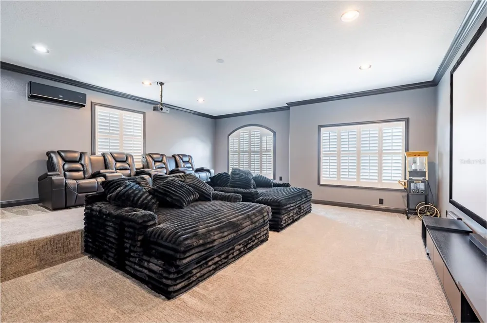 2348 MESSENGER CIRCLE Safety Harbor, FL 34695