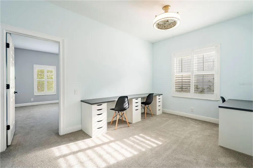 2348 MESSENGER CIRCLE Safety Harbor, FL 34695