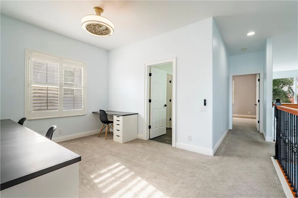 2348 MESSENGER CIRCLE Safety Harbor, FL 34695