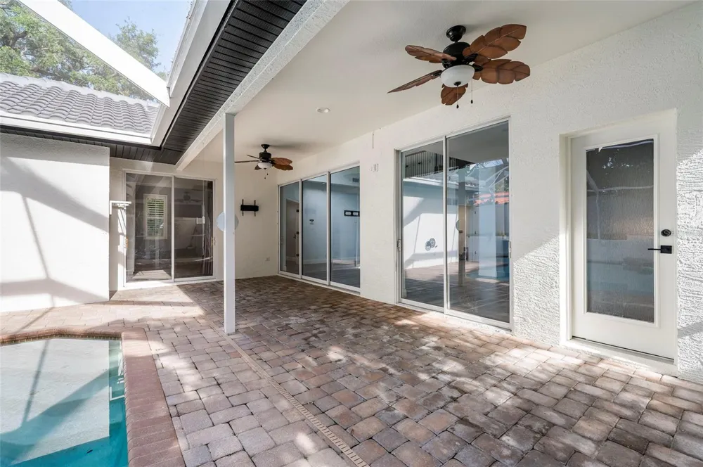 2348 MESSENGER CIRCLE Safety Harbor, FL 34695