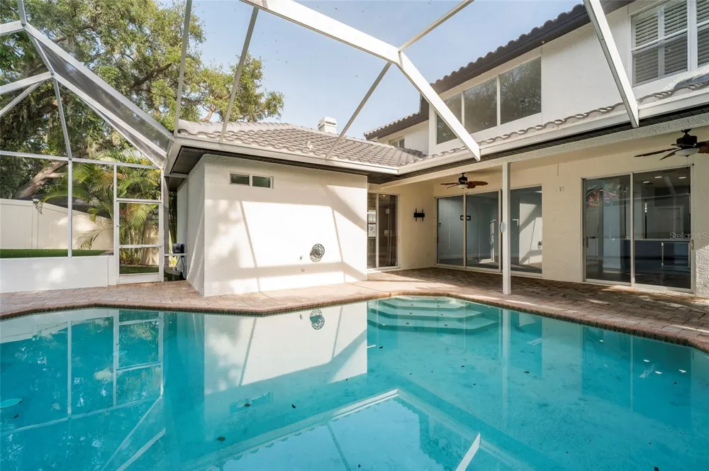 2348 MESSENGER CIRCLE Safety Harbor, FL 34695