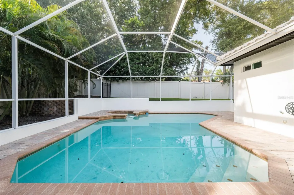 2348 MESSENGER CIRCLE Safety Harbor, FL 34695