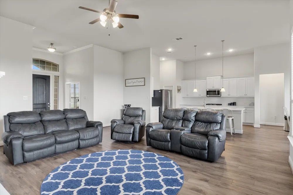425 Private Road 7017 Edgewood, TX 75117