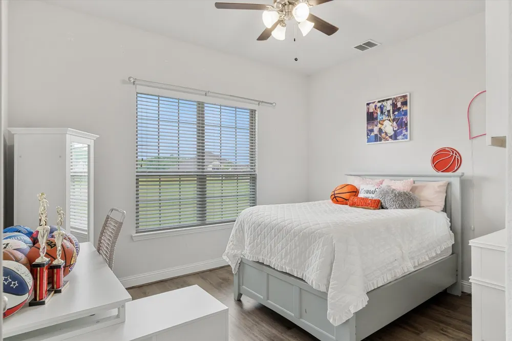 425 Private Road 7017 Edgewood, TX 75117