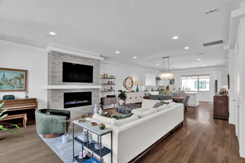 13001 Hutton Drive #10