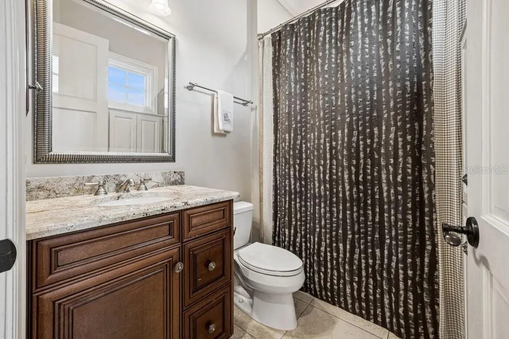 1571 WOODLAND AVENUE Winter Park, FL 32789