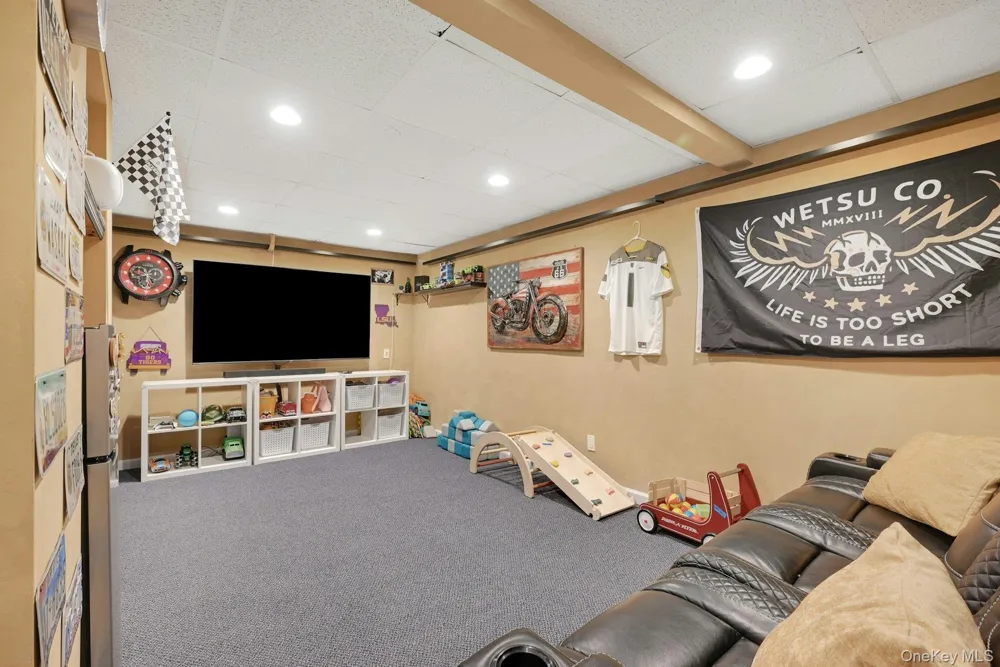 3 Hemion Way Airmont, NY 10901