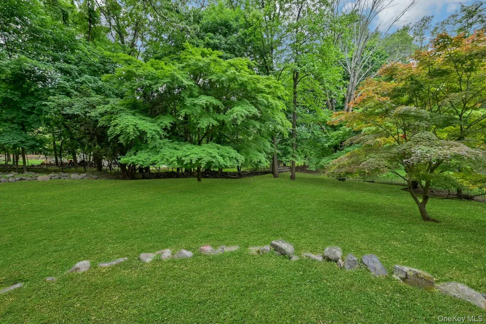 3 Hemion Way Airmont, NY 10901