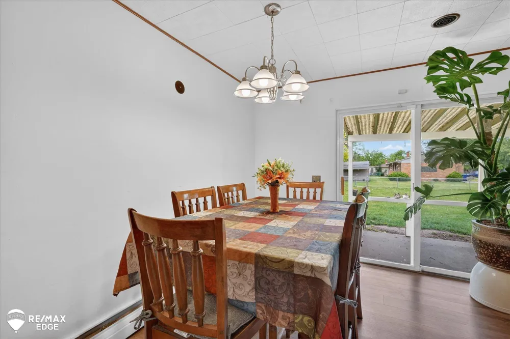 2809 S Outer Drive Buena Vista Charter Township, MI 48601
