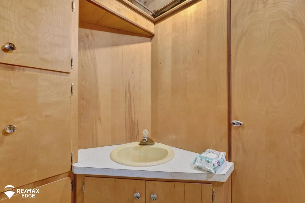 2809 S Outer Drive Buena Vista Charter Township, MI 48601