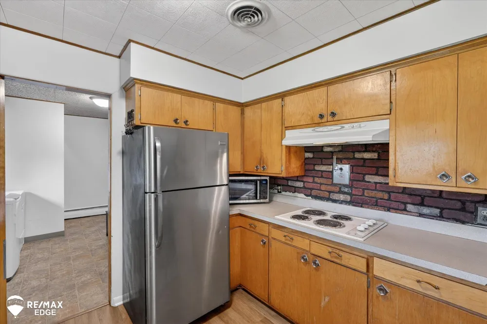 2809 S Outer Drive Buena Vista Charter Township, MI 48601