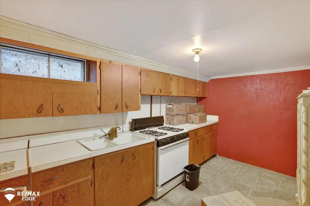 2809 S Outer Drive Buena Vista Charter Township, MI 48601