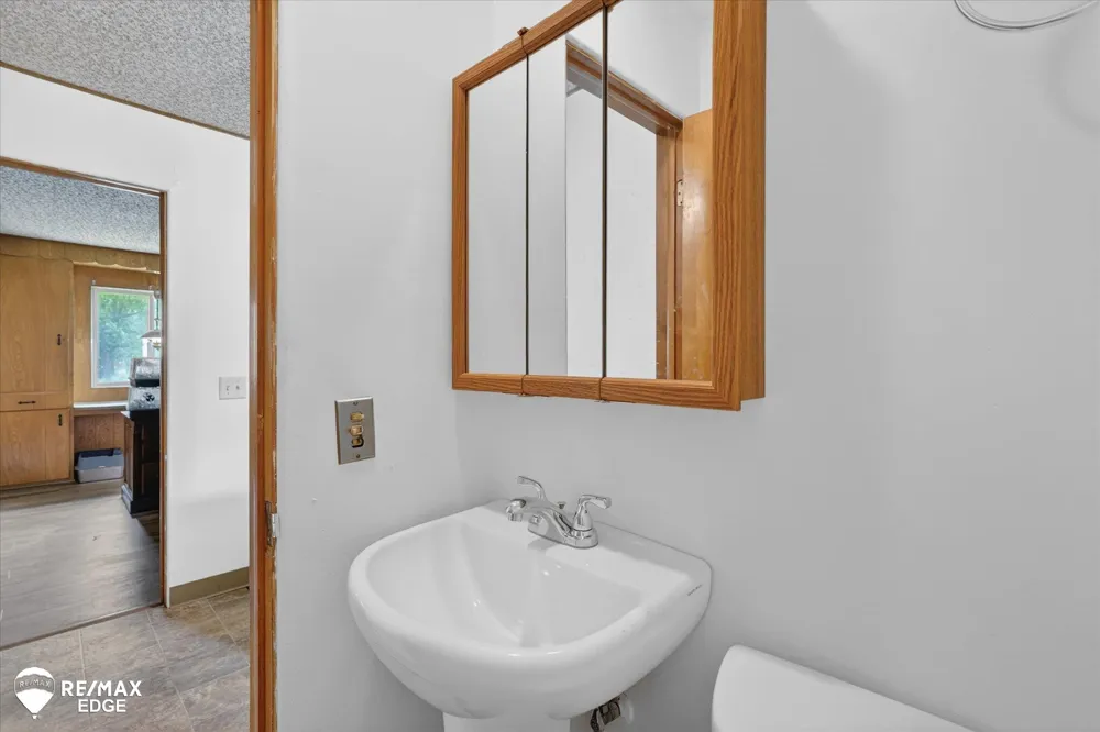 2809 S Outer Drive Buena Vista Charter Township, MI 48601