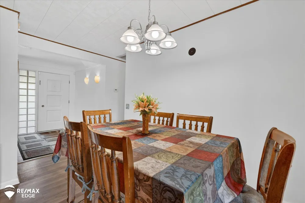 2809 S Outer Drive Buena Vista Charter Township, MI 48601
