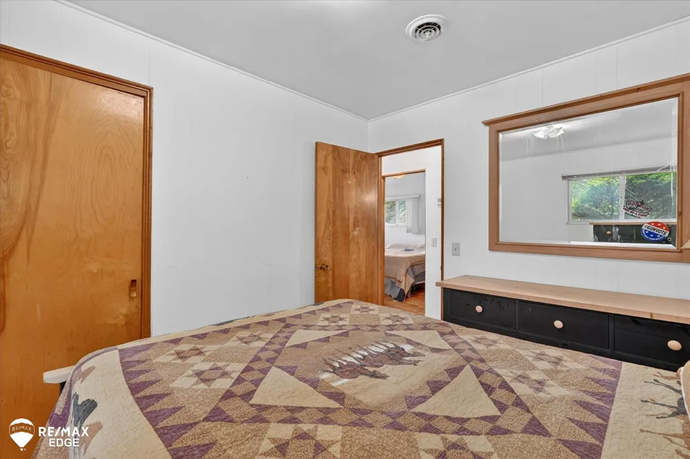 2809 S Outer Drive Buena Vista Charter Township, MI 48601