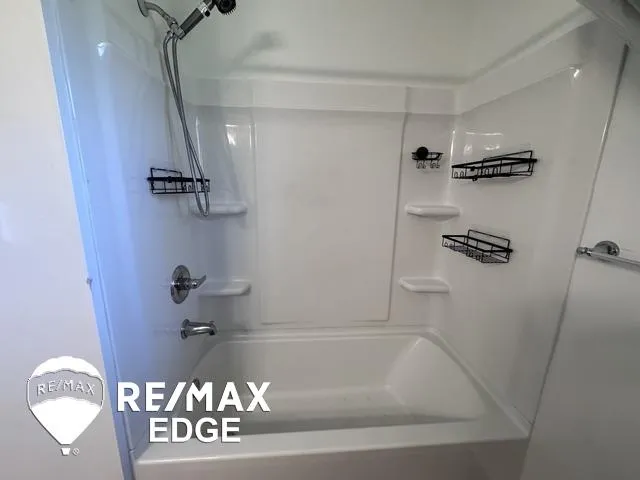 2809 S Outer Drive Buena Vista Charter Township, MI 48601