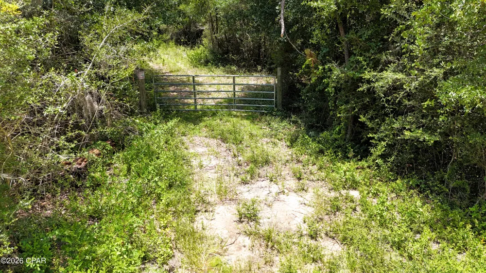 20429 Fettinger Road Fountain, FL 32438