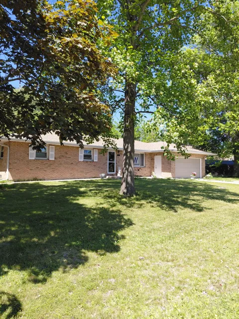 1749 Green Meadow Lane