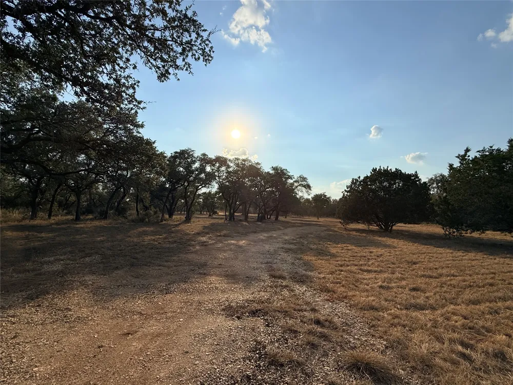 1435 Hilliard Road San Marcos, TX 78666
