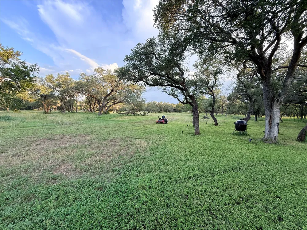 1435 Hilliard Road San Marcos, TX 78666