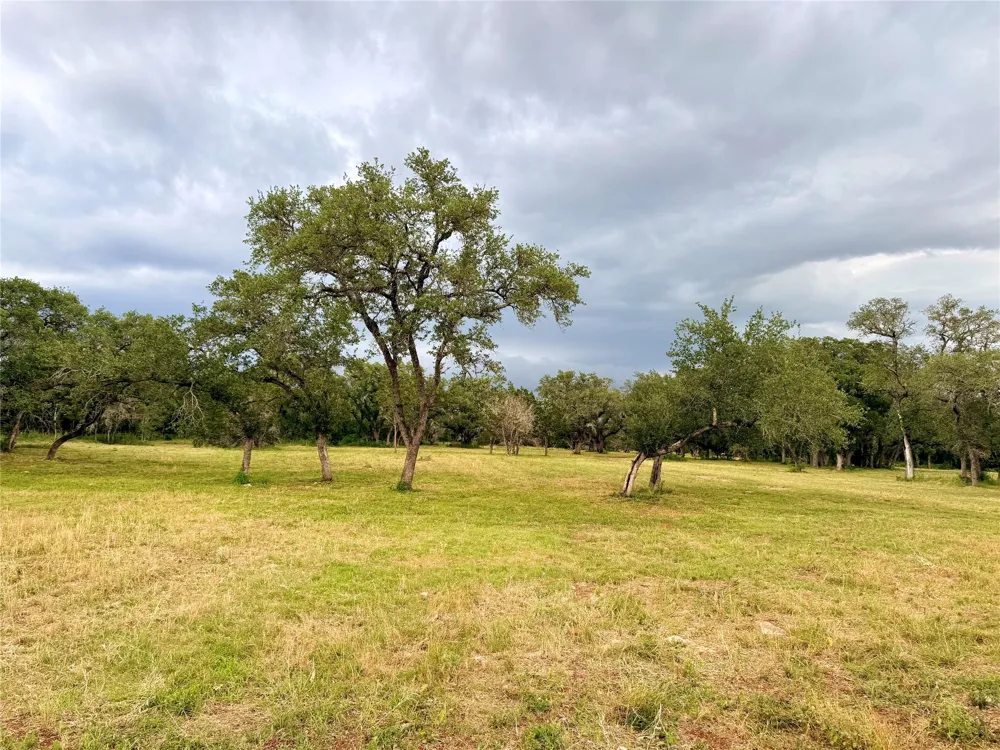 1435 Hilliard Road San Marcos, TX 78666