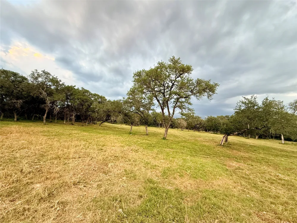 1435 Hilliard Road San Marcos, TX 78666
