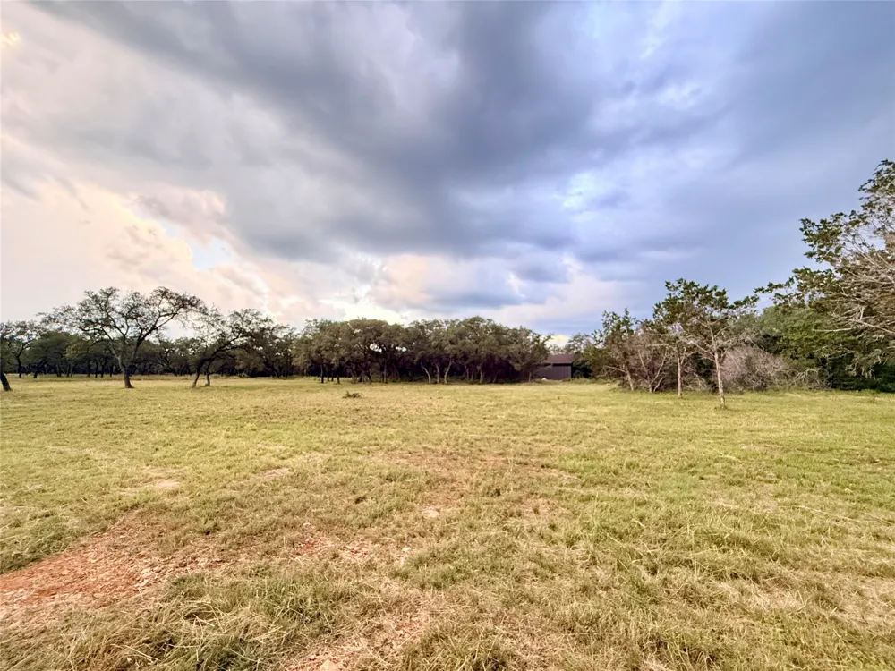 1435 Hilliard Road San Marcos, TX 78666