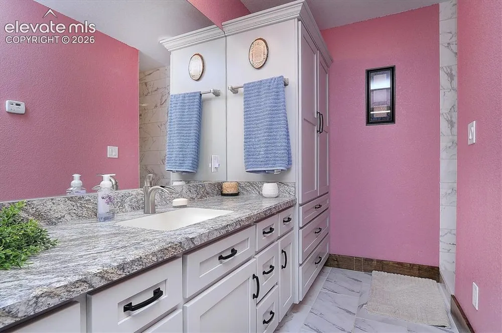 800 Wet Mountain Trail Westcliffe, CO 81252