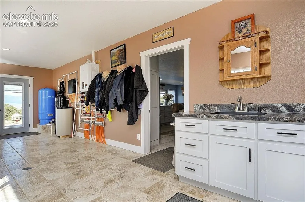 800 Wet Mountain Trail Westcliffe, CO 81252