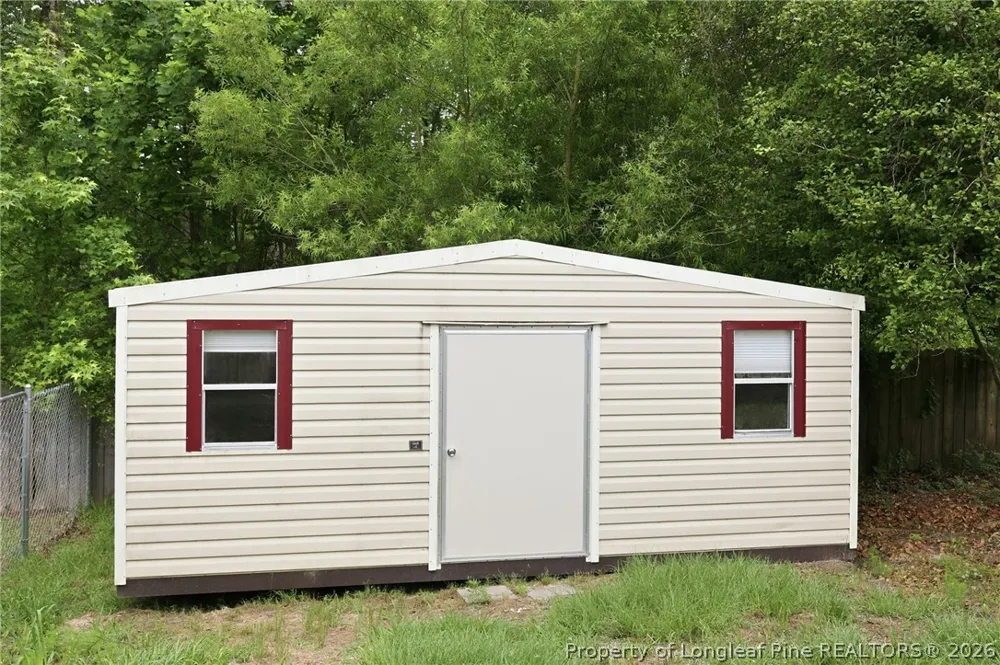 5142 Paul Peel Place Hope Mills, NC 28348