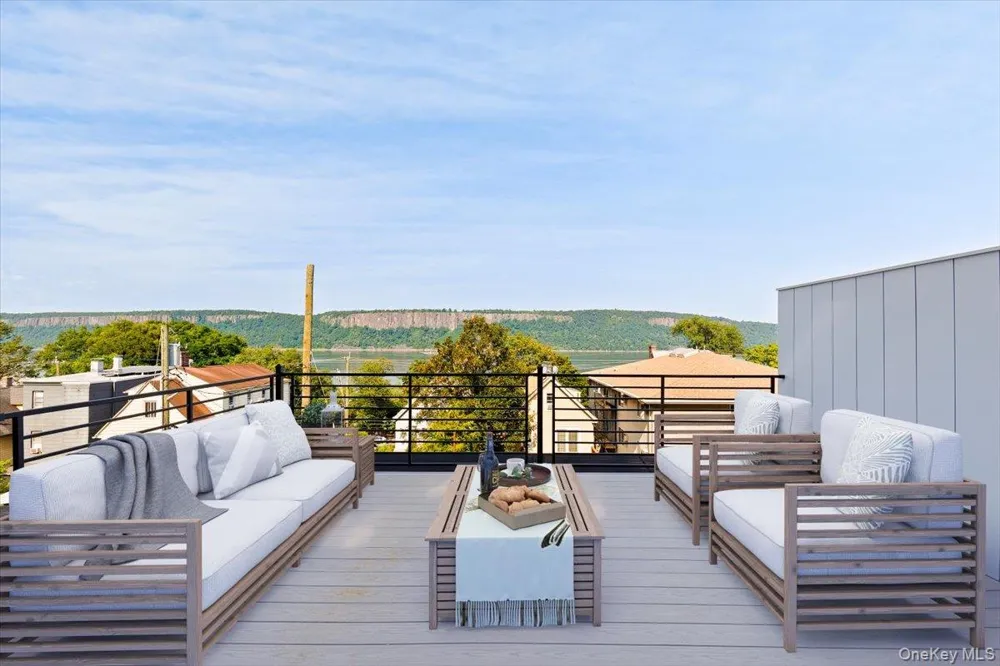 2 Nodine Street #2 Hastings-on-Hudson, NY 10706