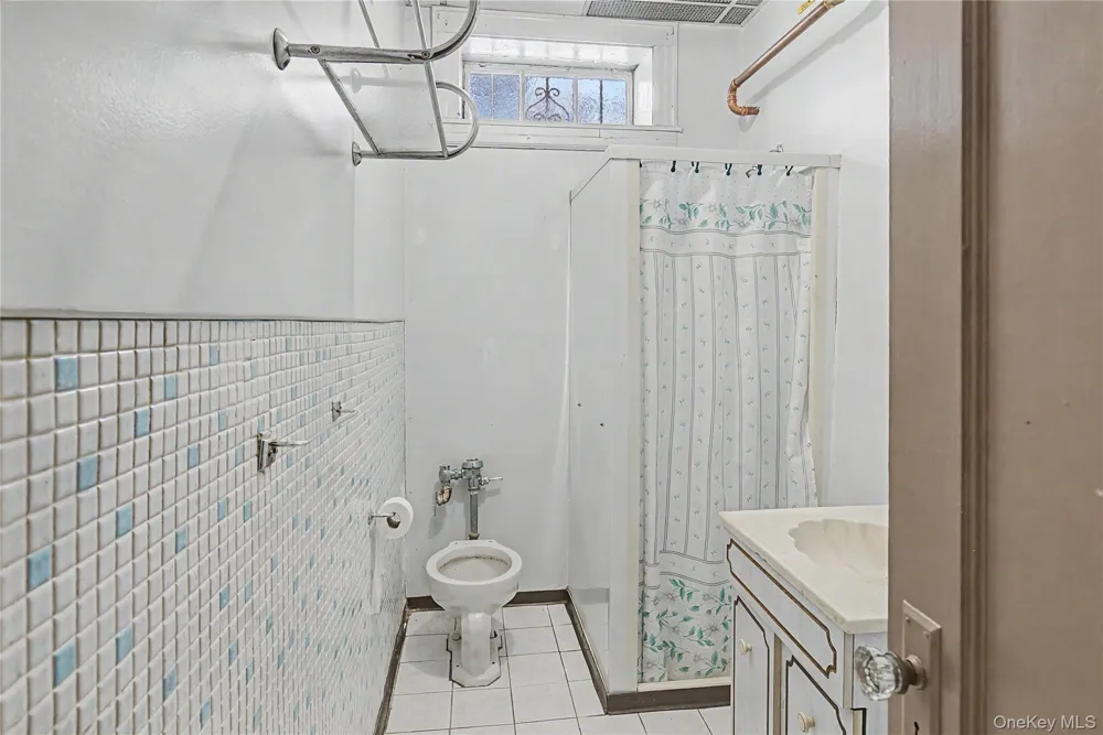 5008 217th Street Bayside, NY 11364