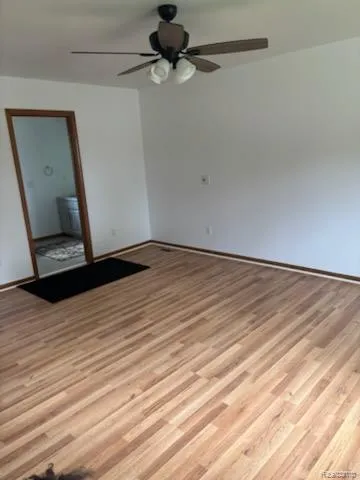 759 Geneva Waterford Charter Township, MI 48327