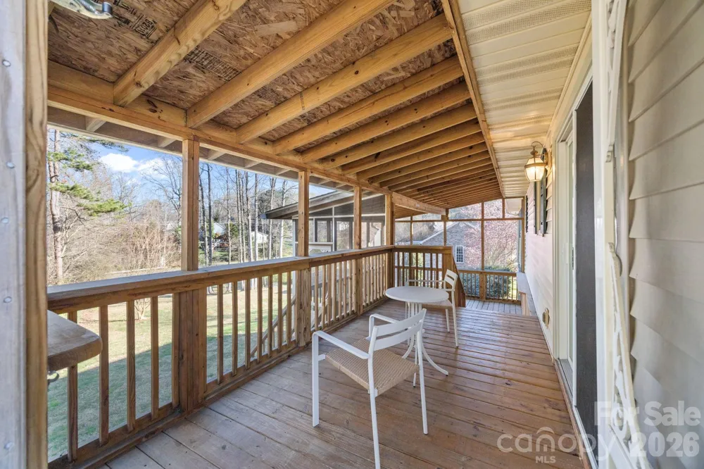 4278 Harbor Lane Sherrills Ford, NC 28673