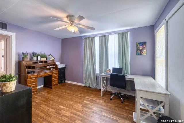 440 S GETTY Uvalde, TX 78801